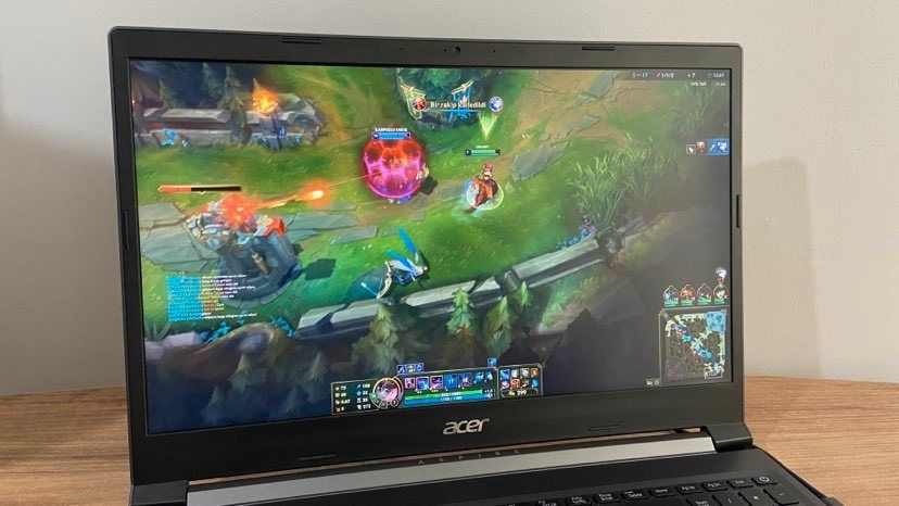 Acer Aspire 7 review 6 Gaming Performance
